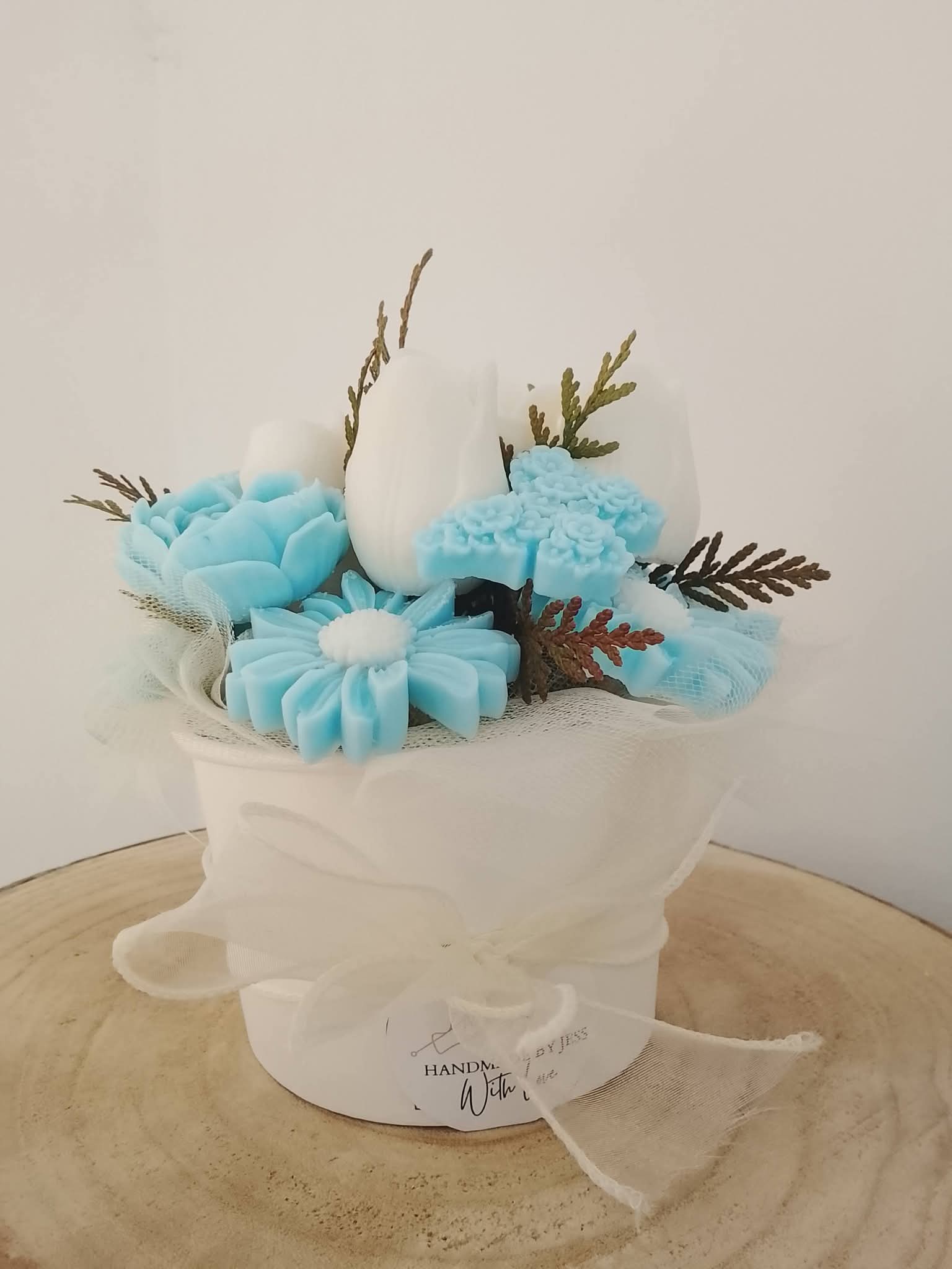 Vaso Floral "Brisa Celeste" (Sabonete/Cerâmica)